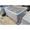 Image 1 : 350 Concrete Patio Bricks 2'' x 4'' x 8 1/2'' 