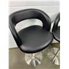 Image 2 : Adjustable Bar Stools
