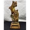 Image 1 : "Strong Hold" Cougar Sculpture