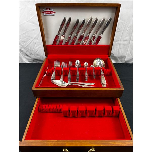 Rogers Bros Cutlery Set