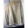 Image 4 : Ladies Regal Furs Jacket