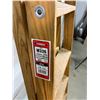 Image 6 : 6' Folding Ladders