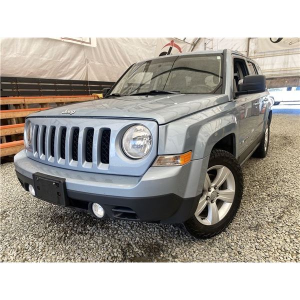2013 JEEP PATRIOT, BLUE, 219610 KMS, FRONT WHEEL DRIVE. - J221462