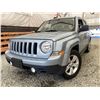 Image 1 : 2013 JEEP PATRIOT, BLUE, 219610 KMS, FRONT WHEEL DRIVE. - J221462