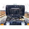 Image 32 : 2005 JEEP WRANGLER 4.0L RUBICON, BLACK , 198881 KMS, 4X4. - D371206
