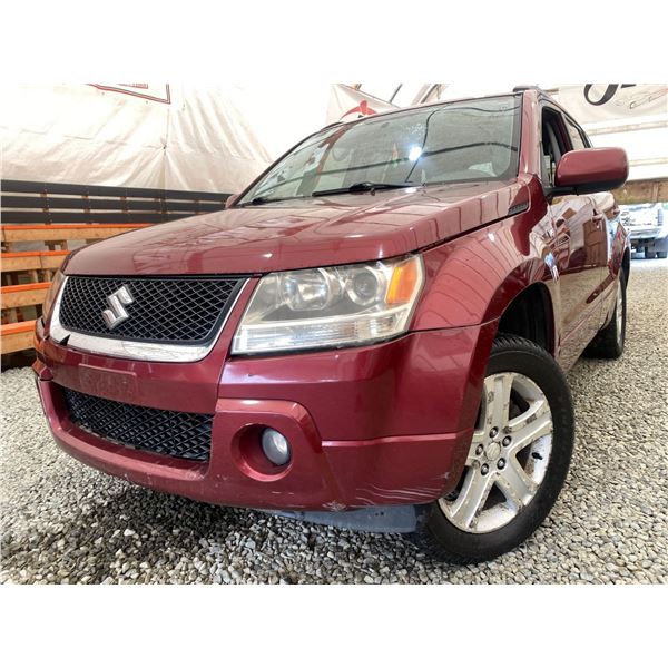 2008 SUZUKI GRAND VITARA, RED, 325640 KMS, 4X4. - P102817