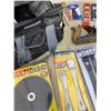 Image 3 : 309 -- TOOL BAG WITH MIXED ITEMS