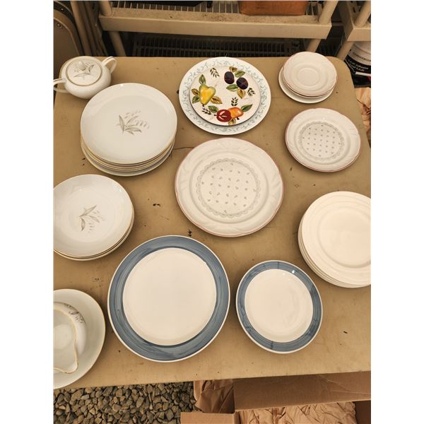 317 -- MIXED PLATES