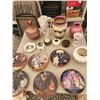 Image 1 : 321 -- COLLECTIBLE PLATES AND VASES