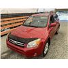 Image 4 : 2008 TOYOTA RAV 4, RED, 276651 KMS, FOUR WHEEL DRIVE. - D044752
