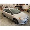 Image 10 : 2014 FORD FOCUS, SILVER, 289550 KMS, FRONT WHEEL DRIVE. - D304107