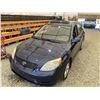 Image 4 : 2004 TOYOTA MATRIX, BLUE, 299999 KMS, FOUR WHEEL DRIVE. - B807453