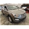 Image 9 : 2013 HYUNDAI SANTA FE, GREY, 220215 KMS, ALL WHEEL DRIVE,  REBUILT STATUS. - J081526