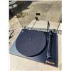 Image 2 : 541 -- KLIPSCH RECORD PLAYER