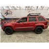 Image 23 : 2006 JEEP GRAND CHEROKEE, RED, 234503 KMS, FOUR WHEEL DRIVE. - J320527