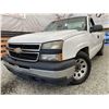 Image 1 : 2006 CHEVY SILVERADO 1500, WHITE, 197281 KMS, REAR WHEEL DRIVE. - D285450