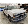 Image 9 : 2006 CHEVY SILVERADO 1500, WHITE, 197281 KMS, REAR WHEEL DRIVE. - D285450