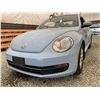 Image 2 : 2013 VW BEETLE, BLUE, 196082 KMS, FRONT WHEEL DRIVE. - P671796