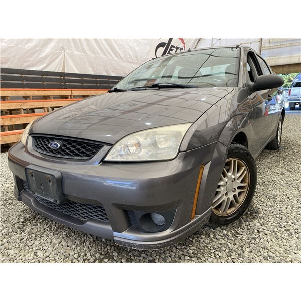 2007 FORD FOCUS, SILVER, 163739 KMS, FRONT WHEEL DRIVE. - D275347