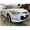 Image 8 : 2013 HYUNDAI VELOSTER, WHITE, 127641 KMS, FRONT WHEEL DRIVE. - D097162