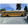 Image 8 : 2006 THOMAS SCHOOL BUS, YELLOW, 546799 KMS, REAR WHEEL DRIVE. - D269383