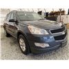 Image 8 : 2011 CHEVROLET TRAVERSE, GREY, 215959 KMS, FRONT WHEEL DRIVE. - D261950