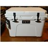 Image 1 : GLACIÈRE YETI TUNDRA 35 NEUF  21"X15"x15"