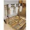 Image 2 : SYSTÈME DE FILTRATION À ÉTAPES AVEC SUPPORT EN ACIER INOXYDABLE