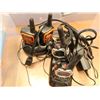 Image 1 : LOT DE 2 ENS DE WALKIE-TALKIES ASST
