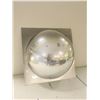 Image 1 : MIROIR DOME 21"