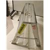 Image 2 : ESCABEAU - MARCHES FEATHERLITE 30"x24"