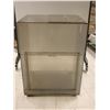 Image 1 : RANGEMENT EN PLEXI MOBILE 28"x22"x37"
