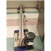 Image 1 : CONVOYEUR À LAMILLE INOX PALLETTE 125" AVEC MOTEUR 1/2hp 230v