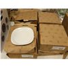 Image 1 : LOT: 48 VAISELLES *NEUF EN BOITE*