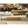 Image 1 : LOT: 24 MANCHES DE BALAI