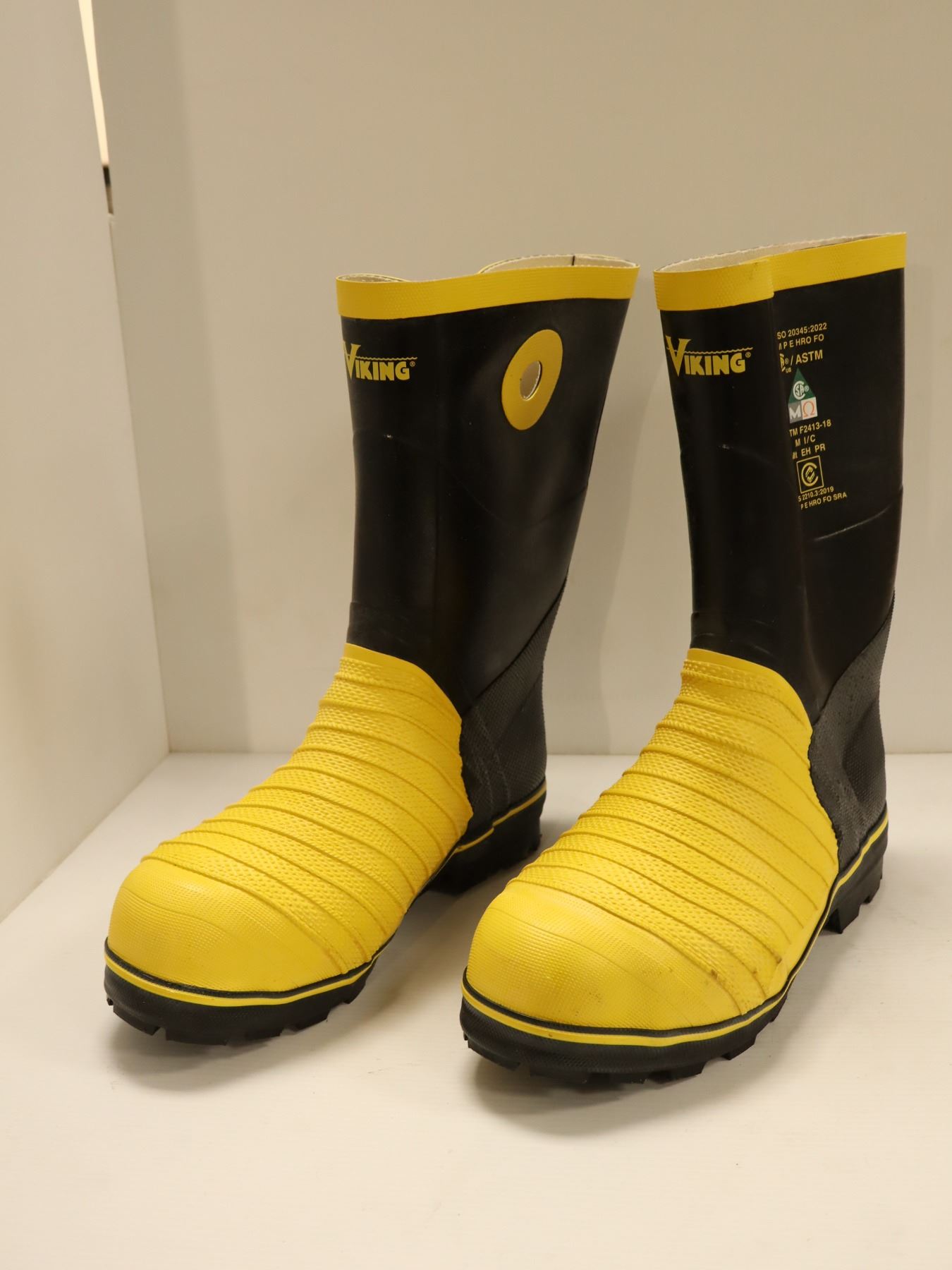 DESTOCKAGE Botte de sécurité SCRUFF TWISTER 6 Grossiste DESTOCKAGE Botte de sécurité SCRUFF TWISTER 6 Grossiste