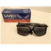 Image 1 : LOT: 6 LUNETTES DE SÉCURITÉ  UVEX S2504 (GRIS)