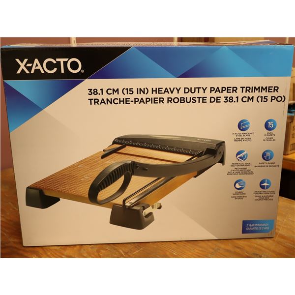 TRANCHE PAPIERS ROBUSTE DE 15"