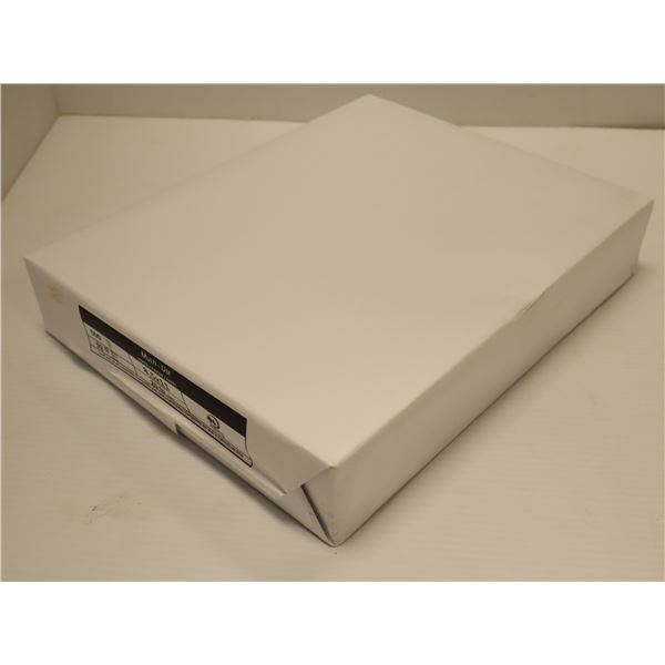PQT DE 500 FEUILLES DE PAPIER 8.5"x11" 92 BRILLANCE