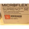 Image 2 : BTE DE 100 GANTS NITRILE POUR EXAMINS BLEU MICROFLEX SUPREMO SE GRAND SU-690-L