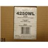 Image 3 : LOT: 42 CINTRES EN BOIS