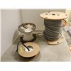 Image 1 : LOT DE 3 ROULEAUX DE FILS ASST