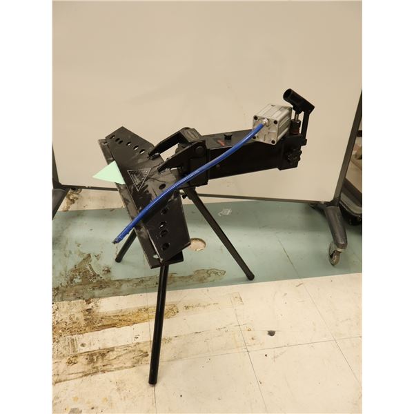 ANGLE DE PLIAGE PRO-POIT 13T PNEUMATIC