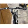 Image 4 : VÉLO ÉLECTRIQUE O2FEEL ISWAN CITY BOOST 8.1 -