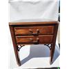 Image 1 : 611 -- SET OF SKLAR PEPPLER NIGHT STANDS