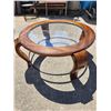 Image 2 : 615 -- GLASS AND WOOD COFFEE TABLE
