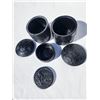 Image 2 : 619 -- INDIGENOUS CARVED STONE ROUND BOX