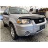 Image 8 : 2006 FORD ESCAPE, SILVER, 237096 KMS, FOUR WHEEL DRIVE. - BB45200