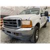 Image 2 : 2001 FORD F250, WHITE, 358659 KMS, 4X4. NO RESERVE - DC74243