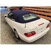 Image 22 : 2002 MERCEDES CLK 32, WHITE, 110568 KMS, REAR WHEEL DRIVE. - J123141